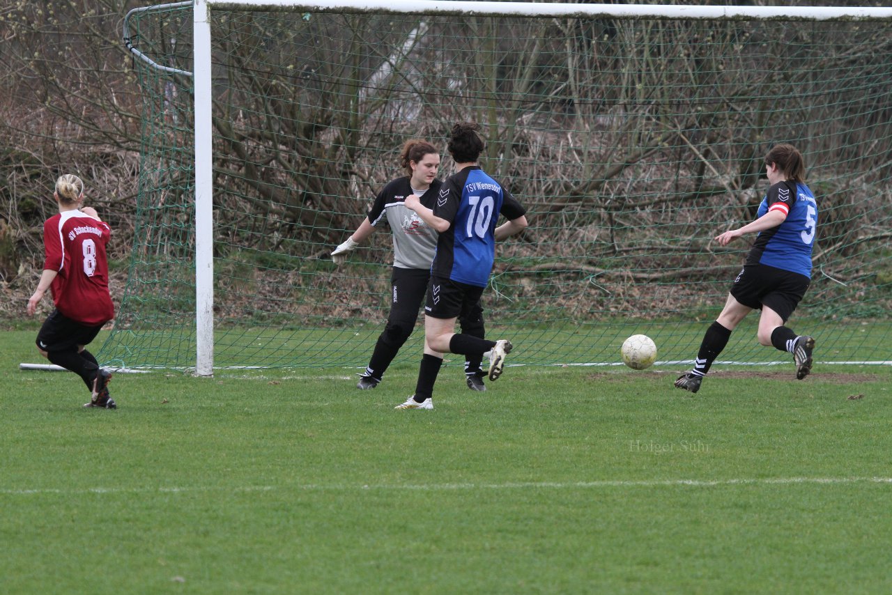 Bild 76 - Frauen am 3.4.11